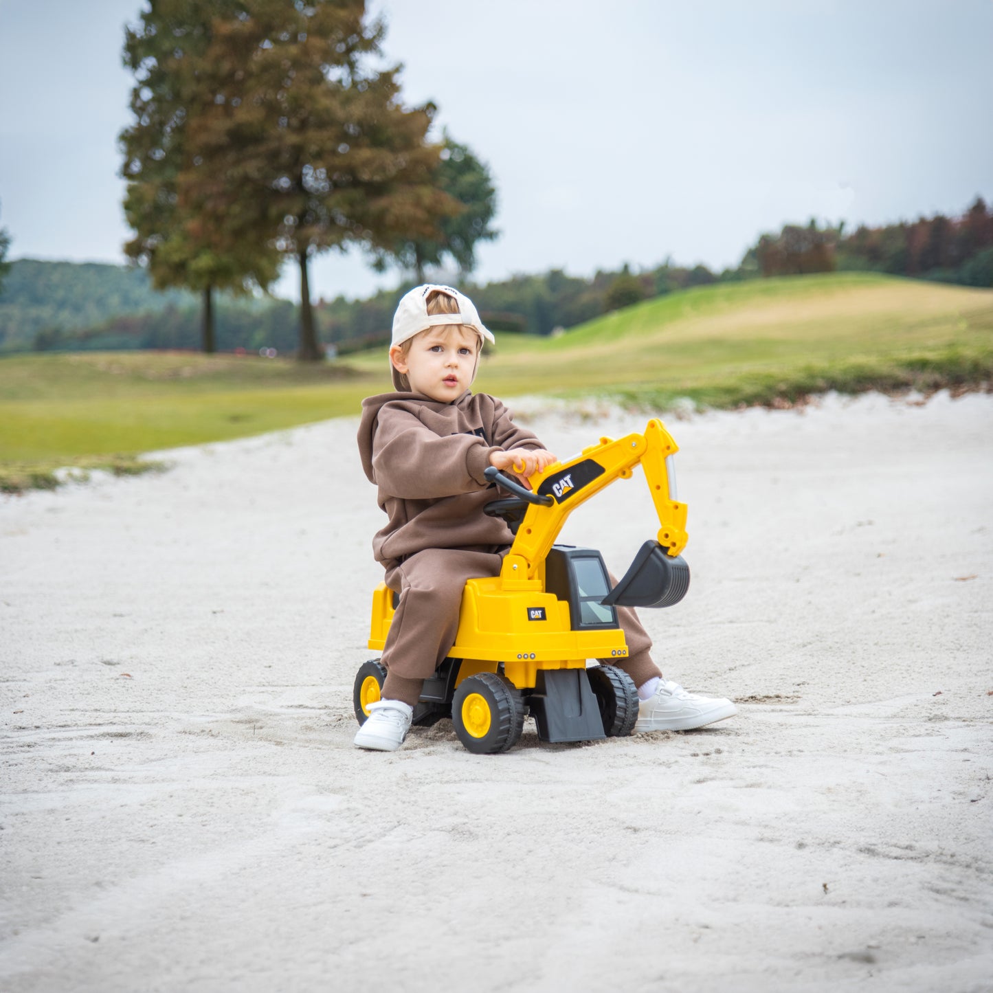 Foot to Foot Push  Excavator