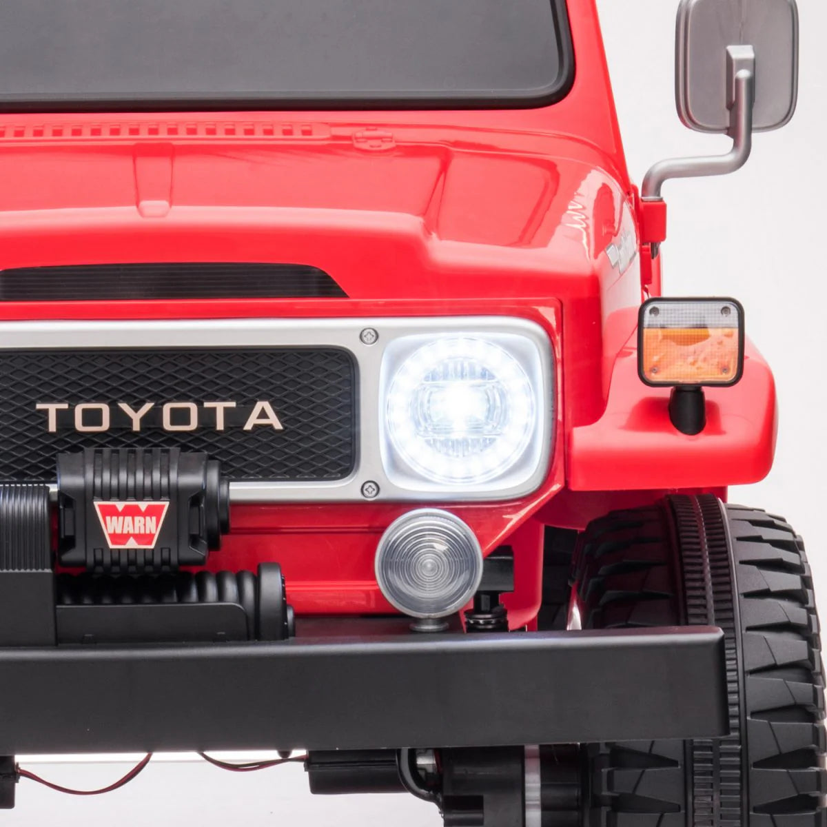 2025 Toyota FJ-40 24V Tow Seater 4x4 Ride on Cars with Remote Control